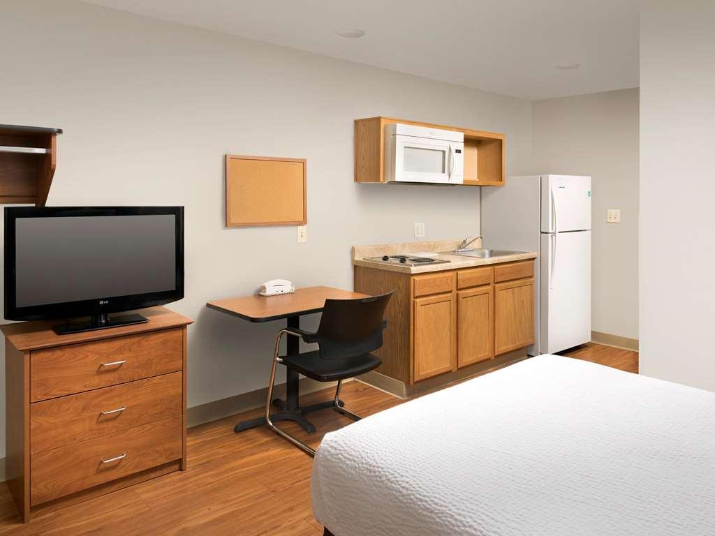 Extended Stay America Select Suites - Cincinnati - Florence - Airport Room photo