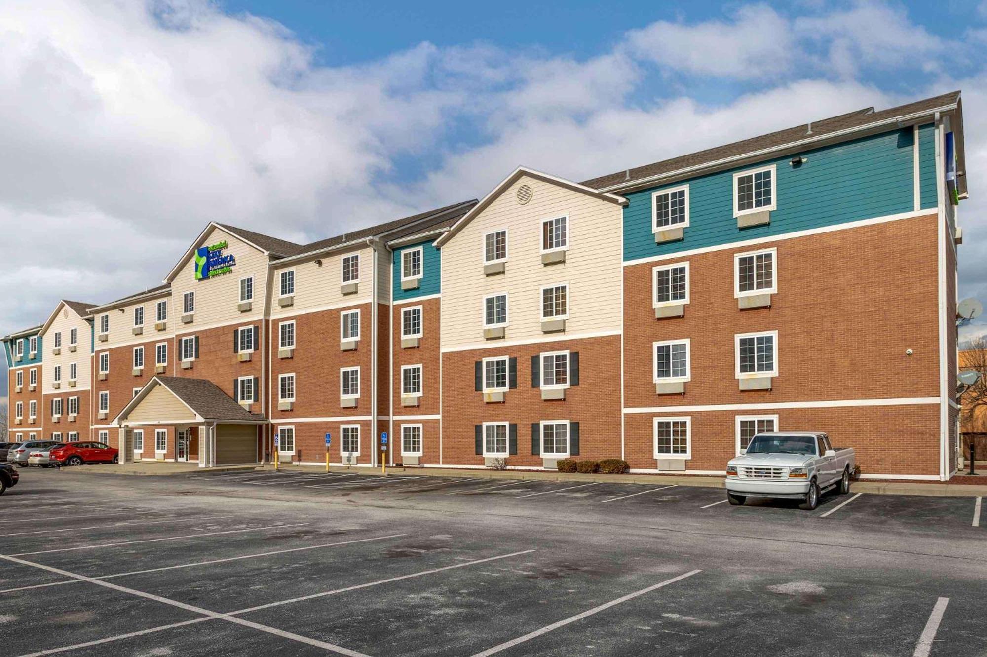 Extended Stay America Select Suites - Cincinnati - Florence - Airport Exterior photo